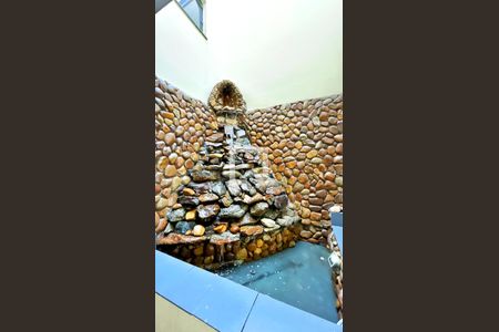 Casa à venda com 278m², 3 quartos e 6 vagasCascata