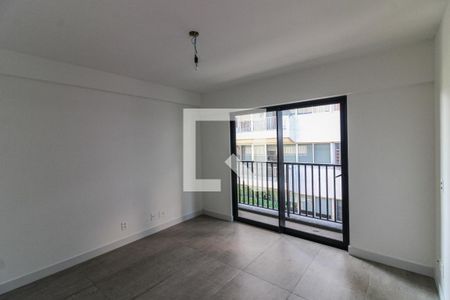 Apartamento à venda com 337m², 4 quartos e 2 vagas Apartamento à venda com 337m², 4 quartos e 2 vagasSuíte 2