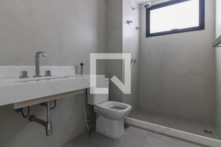 Apartamento à venda com 337m², 4 quartos e 2 vagas Apartamento à venda com 337m², 4 quartos e 2 vagasSuíte 1 - Banheiro