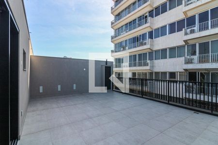 Apartamento à venda com 337m², 4 quartos e 2 vagas Apartamento à venda com 337m², 4 quartos e 2 vagasSuíte 1 - Terraço