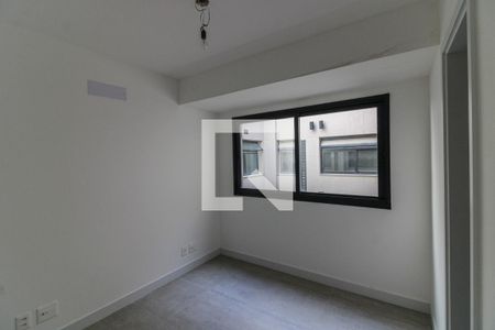 Apartamento à venda com 337m², 4 quartos e 2 vagas Apartamento à venda com 337m², 4 quartos e 2 vagasSuíte 4