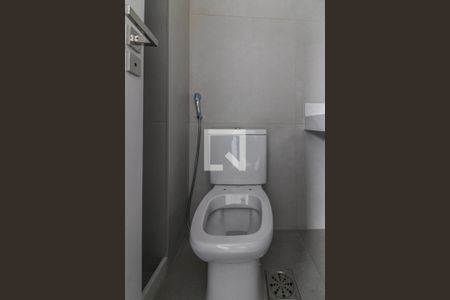 Apartamento à venda com 337m², 4 quartos e 2 vagas Apartamento à venda com 337m², 4 quartos e 2 vagasSuíte 4 - Banheiro