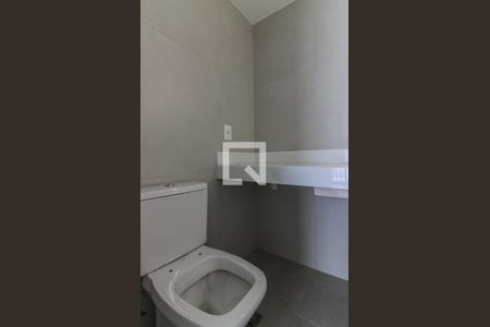 Apartamento à venda com 337m², 4 quartos e 2 vagas Apartamento à venda com 337m², 4 quartos e 2 vagasSuíte 2 - Banheiro