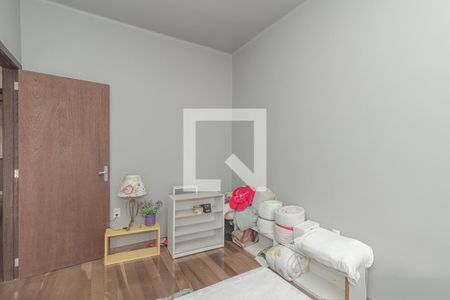 Casa à venda com 80m², 2 quartos e 2 vagas Casa à venda com 80m², 2 quartos e 2 vagasQuarto 2