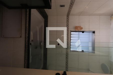 Casa à venda com 160m², 3 quartos e 2 vagasBanheiro da Suíte