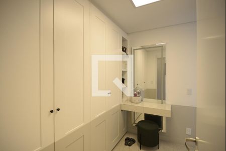 Apartamento à venda com 140m², 3 quartos e 2 vagasSuíte 3