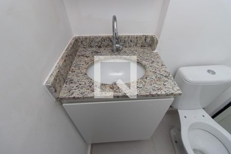 Banheiro de apartamento para alugar com 1 quarto, 35m² em Vila Maria Alta, São Paulo