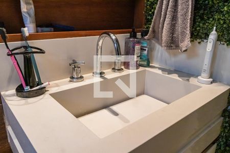 Apartamento à venda com 65m², 2 quartos e 1 vaga Apartamento à venda com 65m², 2 quartos e 1 vagaBanheiro da Suíte