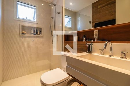 Apartamento à venda com 65m², 2 quartos e 1 vaga Apartamento à venda com 65m², 2 quartos e 1 vagaBanheiro da Suíte