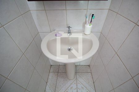 Apartamento à venda com 51m², 2 quartos e 1 vaga Apartamento à venda com 51m², 2 quartos e 1 vagaBanheiro