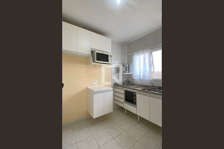 Casa de condomínio à venda com 320m², 4 quartos e 3 vagasCozinha