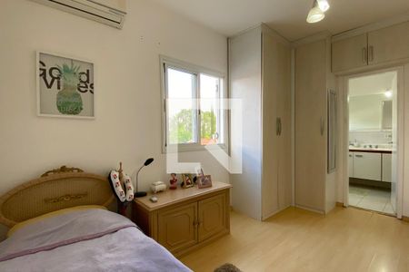 Casa de condomínio à venda com 320m², 4 quartos e 3 vagasSuíte 2