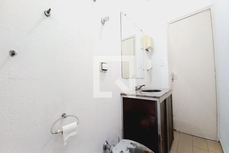 Casa à venda com 166m², 4 quartos e 4 vagasBanheiro