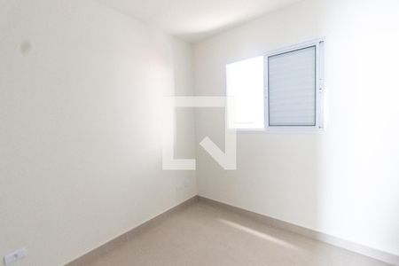 Quarto 1 de apartamento para alugar com 2 quartos, 40m² em Vila Paulicéia, São Paulo