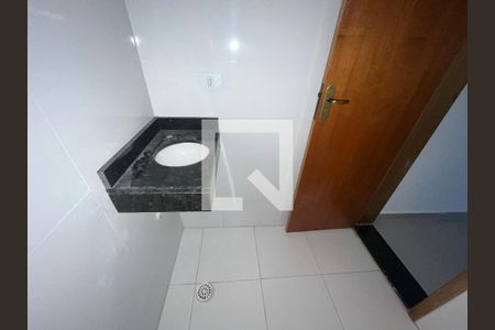Apartamento para alugar com 35m², 2 quartos e sem vagaBanheiro