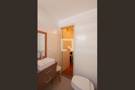 Apartamento à venda com 126m², 3 quartos e 1 vaga Apartamento à venda com 126m², 3 quartos e 1 vagaBanheiro da Suíte