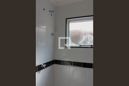 Casa à venda com 90m², 2 quartos e 2 vagasBanheiro