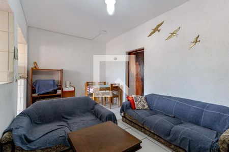 Casa à venda com 220m², 5 quartos e 2 vagas Casa à venda com 220m², 5 quartos e 2 vagasSala 2