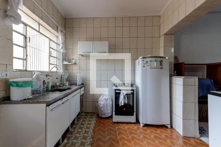 Casa à venda com 220m², 5 quartos e 2 vagas Casa à venda com 220m², 5 quartos e 2 vagasCozinha 2