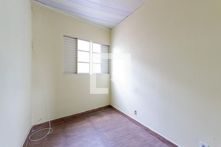 Casa à venda com 220m², 5 quartos e 2 vagas Casa à venda com 220m², 5 quartos e 2 vagasQuarto 4