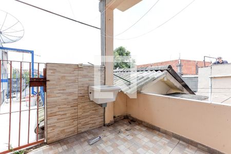 Casa à venda com 220m², 5 quartos e 2 vagas Casa à venda com 220m², 5 quartos e 2 vagasÁrea de Serviço 1