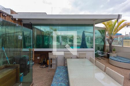 Apartamento à venda com 198m², 3 quartos e 3 vagas Apartamento à venda com 198m², 3 quartos e 3 vagasCobertura