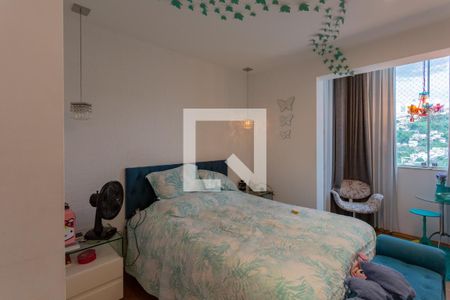 Apartamento à venda com 198m², 3 quartos e 3 vagas Apartamento à venda com 198m², 3 quartos e 3 vagasQuarto 3 - Suíte