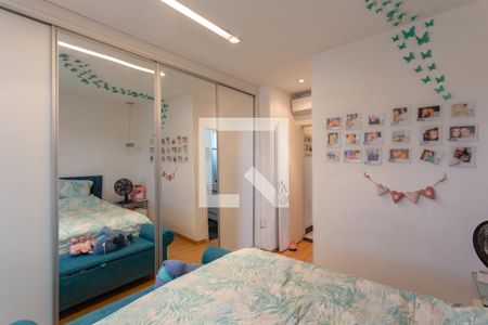 Apartamento à venda com 198m², 3 quartos e 3 vagas Apartamento à venda com 198m², 3 quartos e 3 vagasQuarto 3 - Suíte