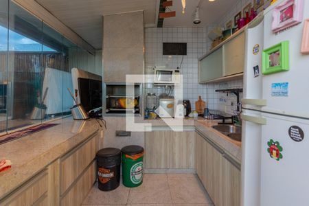 Apartamento à venda com 198m², 3 quartos e 3 vagas Apartamento à venda com 198m², 3 quartos e 3 vagasChurrasqueira