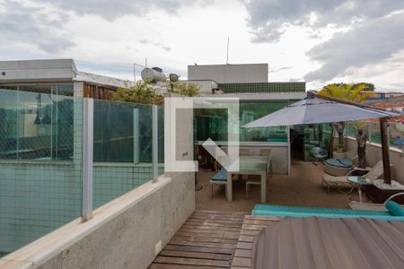 Apartamento à venda com 198m², 3 quartos e 3 vagas Apartamento à venda com 198m², 3 quartos e 3 vagasCobertura