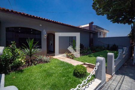 Casa à venda com 500m², 4 quartos e 2 vagas Casa à venda com 500m², 4 quartos e 2 vagasJardim Fachada