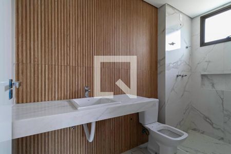 Apartamento à venda com 127m², 4 quartos e 3 vagas Apartamento à venda com 127m², 4 quartos e 3 vagasBanheiro da suíte 1