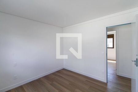 Apartamento à venda com 127m², 4 quartos e 3 vagas Apartamento à venda com 127m², 4 quartos e 3 vagasSuíte 2