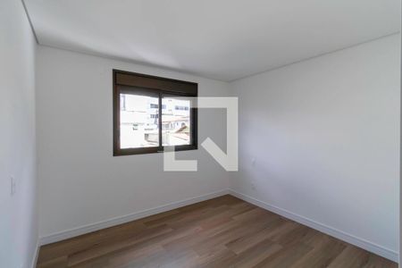 Apartamento à venda com 127m², 4 quartos e 3 vagas Apartamento à venda com 127m², 4 quartos e 3 vagasSuíte 2