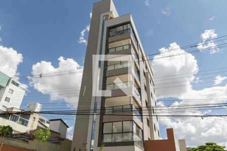 Apartamento à venda com 127m², 4 quartos e 3 vagas Apartamento à venda com 127m², 4 quartos e 3 vagasFachada