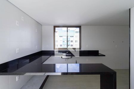 Apartamento à venda com 263m², 5 quartos e 4 vagas Apartamento à venda com 263m², 5 quartos e 4 vagasCozinha