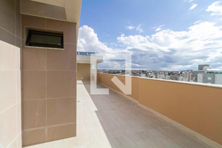 Apartamento à venda com 263m², 5 quartos e 4 vagas Apartamento à venda com 263m², 5 quartos e 4 vagasCobertura
