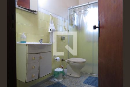 Casa à venda com 495m², 5 quartos e 2 vagasBanheiro 2 Casa 3