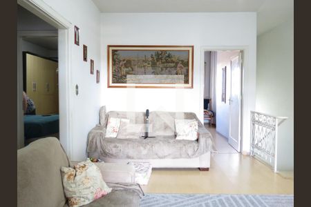 Casa à venda com 495m², 5 quartos e 2 vagasSala Casa 2