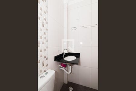 Banheiro de apartamento para alugar com 1 quarto, 43m² em Vila Maria Baixa, São Paulo