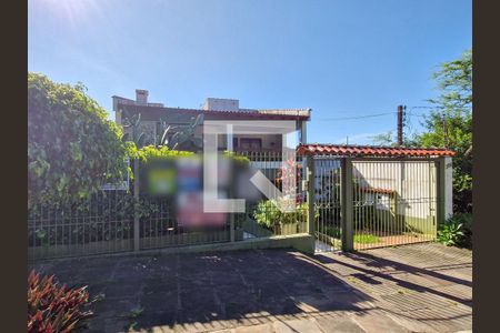 Casa à venda com 378m², 4 quartos e 2 vagasFachada