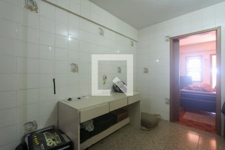 Casa à venda com 378m², 4 quartos e 2 vagasCozinha 2