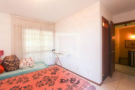 Casa à venda com 378m², 4 quartos e 2 vagasSuite 1