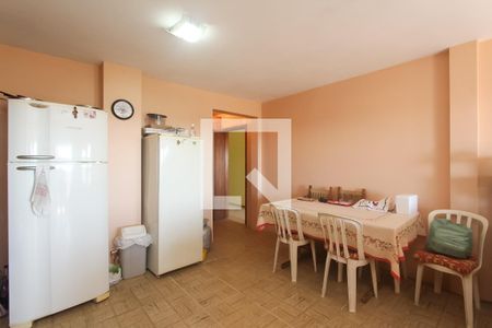 Casa à venda com 378m², 4 quartos e 2 vagasCozinha