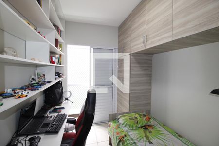 Casa de condomínio à venda com 130m², 3 quartos e 2 vagasQuarto 2 