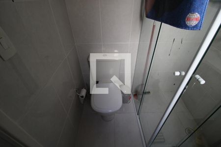 Casa à venda com 220m², 3 quartos e 5 vagasQuarto 2 - Banheiro