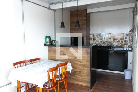 Apartamento à venda com 179m², 4 quartos e 2 vagas Apartamento à venda com 179m², 4 quartos e 2 vagasChurrasqueira