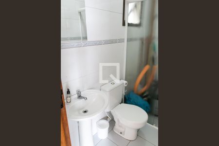 Apartamento à venda com 179m², 4 quartos e 2 vagas Apartamento à venda com 179m², 4 quartos e 2 vagasBanheiro