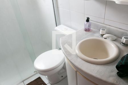 Apartamento à venda com 179m², 4 quartos e 2 vagas Apartamento à venda com 179m², 4 quartos e 2 vagasBanheiro da suíte