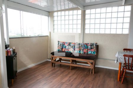 Apartamento à venda com 179m², 4 quartos e 2 vagas Apartamento à venda com 179m², 4 quartos e 2 vagasCobertura